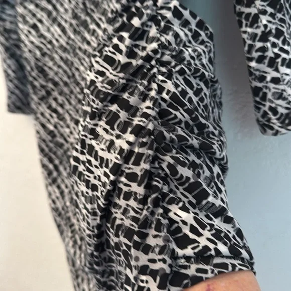 Kenneth Cole New York Black and White Cowl Neck Sweater - Picture 5 of 7